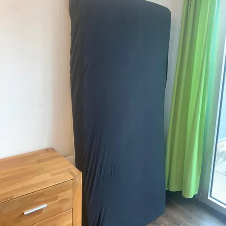 Luxurious , Next To University& Wifi, Free Parking, Bed&matress Apartment Regensburg